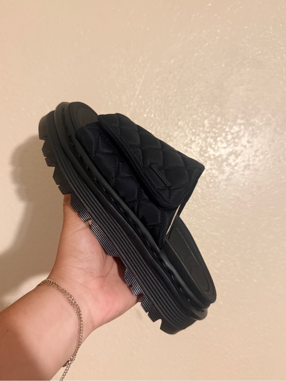 Dr. Martens Zebzag Slide Sandals - Black UNISEX